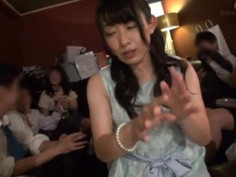 SDMU-700 人妻社員が友人の結婚式三次会で「SOD女子社員なんでしょ？」と盛り上がった同級生たちとのエロいゲームに「恥ずかしい」とか言いながらも酔ってだんだんエスカレートした結果旦那社員も見た事の無い下品な姿で輪姦乱交SEXを受け入れ楽しんでいた寝取られ映像