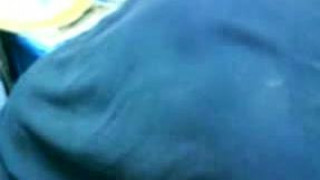 最新轮奸门爆出云浮一中女生被同班男生轮奸不敢出声熱い日本の性交